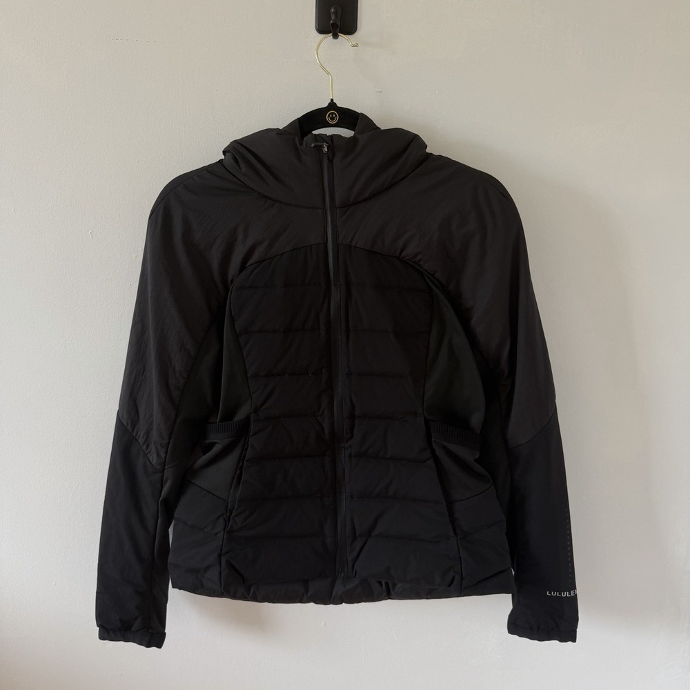 Lululemon Down For It All Women's Puffer Jacket Asia Fit XL 175/80A (Fits US 8)